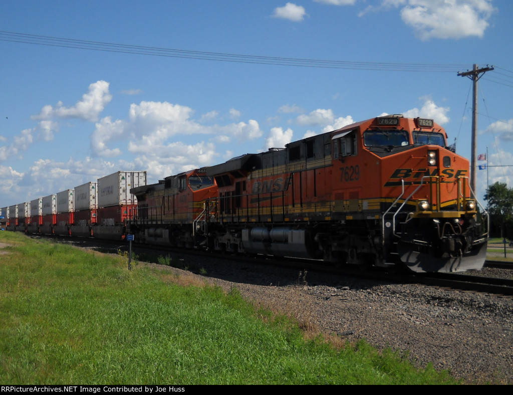 BNSF 7629 West